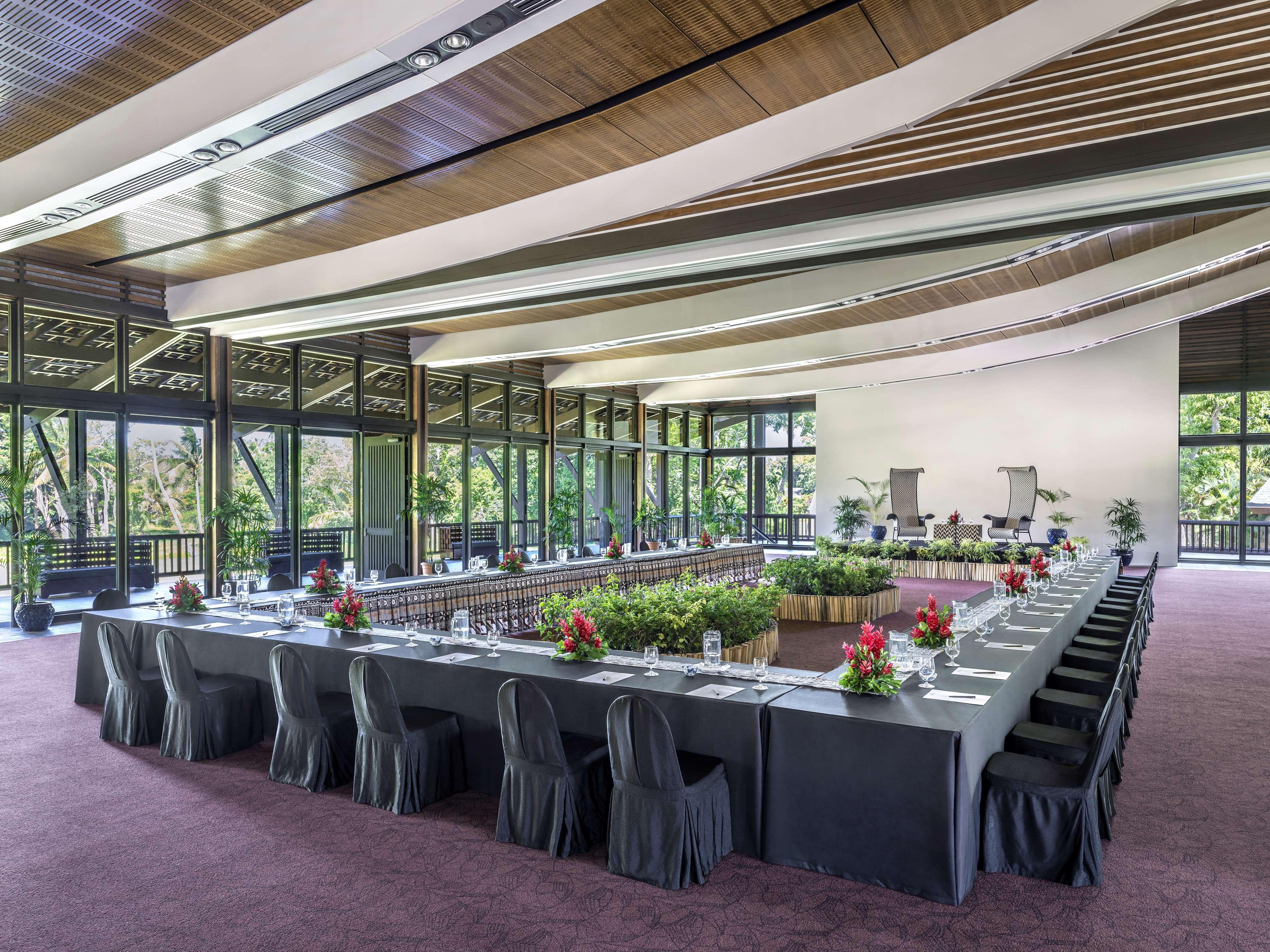 Shangri-La Yanuca Island, Fiji Voua Exterior photo The interior of the conference centre
