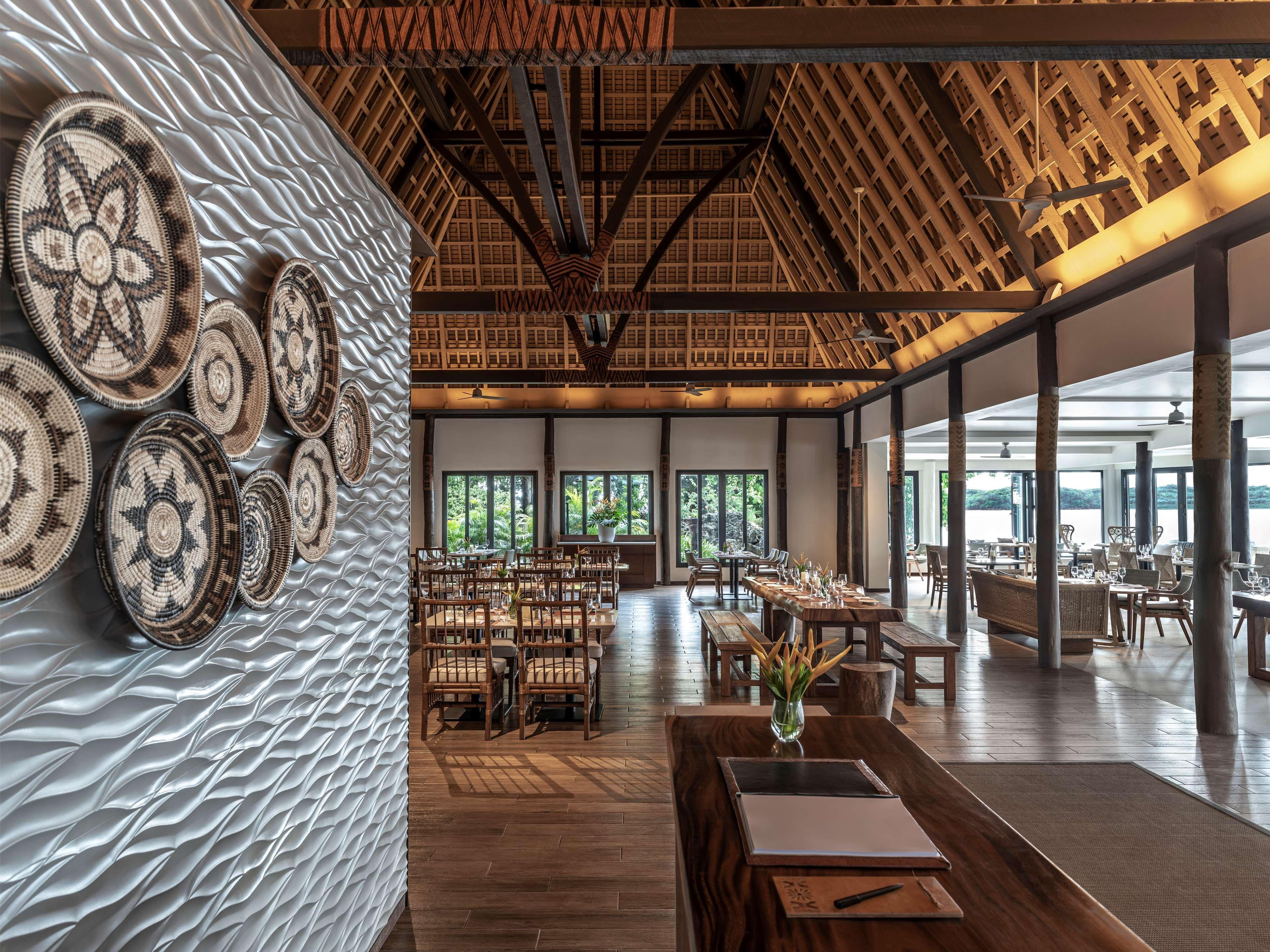 Shangri-La Yanuca Island, Fiji Voua Exterior photo The interior of the restaurant
