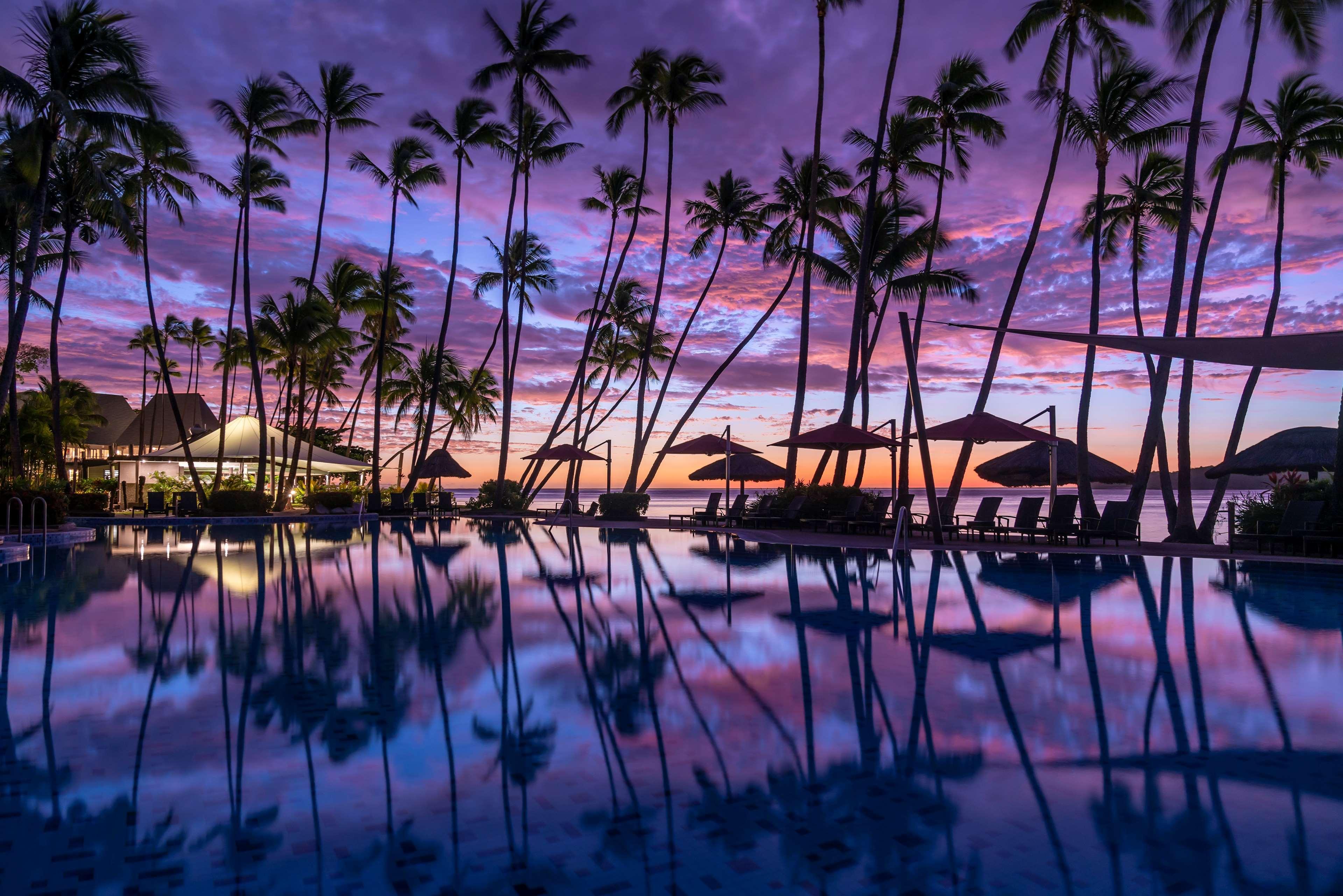 Shangri-La Yanuca Island, Fiji Voua Exterior photo Sunset at the Four Seasons Resort